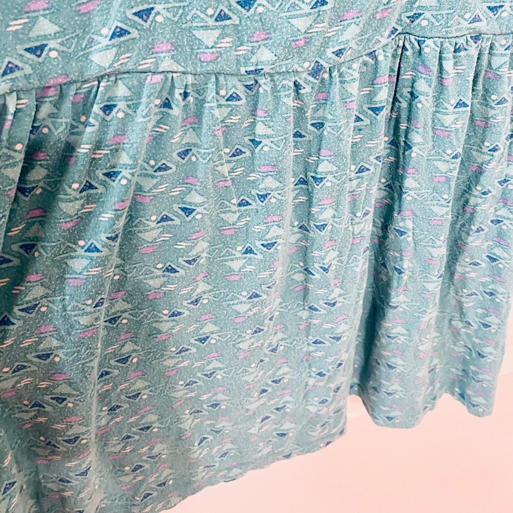 💕Padded Tank Top - Picture 3 of 4